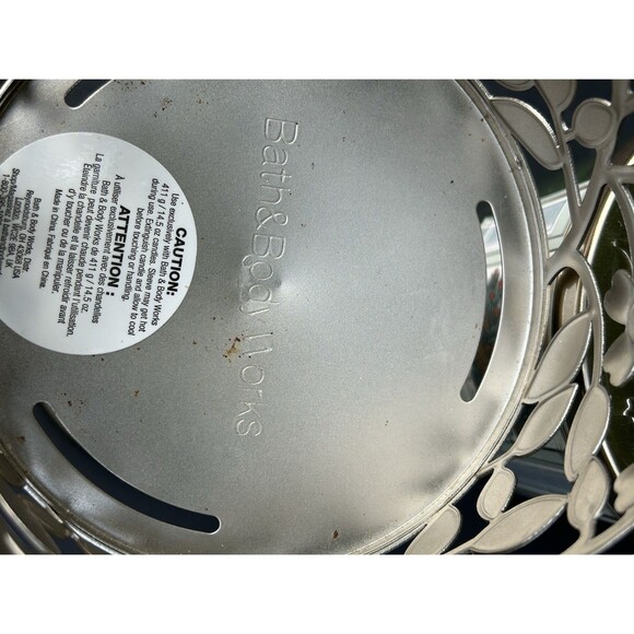 Bath And Body Works Christmas Fresh Balsam Candle & Candle Pedestal Holder - Picture 9 of 9